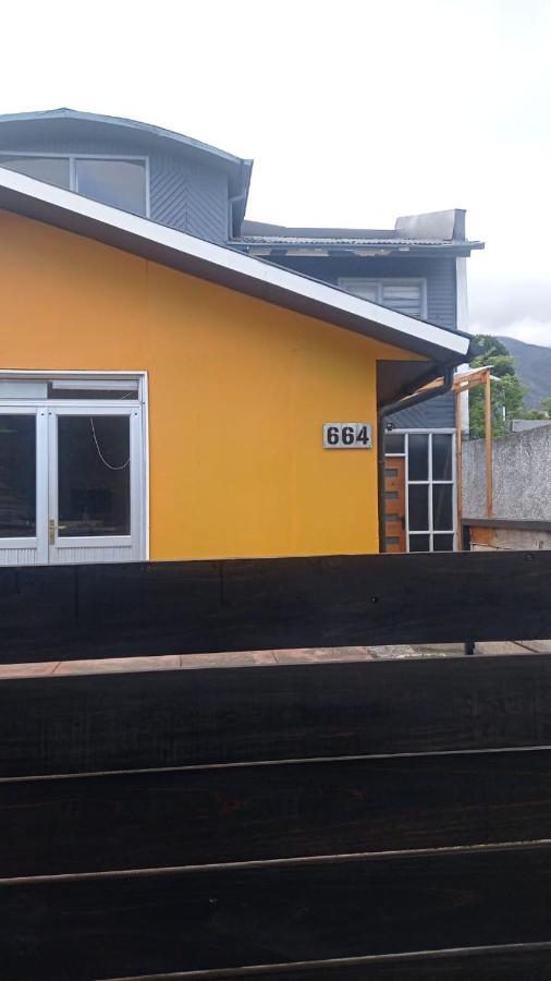 Hostal Sur Y Magia Coyhaique Exterior photo